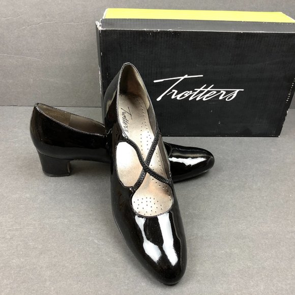 NWB Trotters Women's Jamie Shoes - Picture 2 of 5